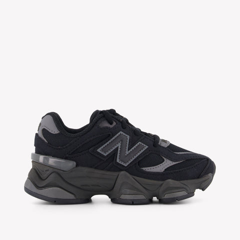 New Balance P9060 Unisex Sneakers in Zwart