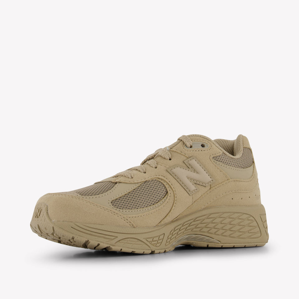 New Balance G2002 Unisex Sneakers in Beige