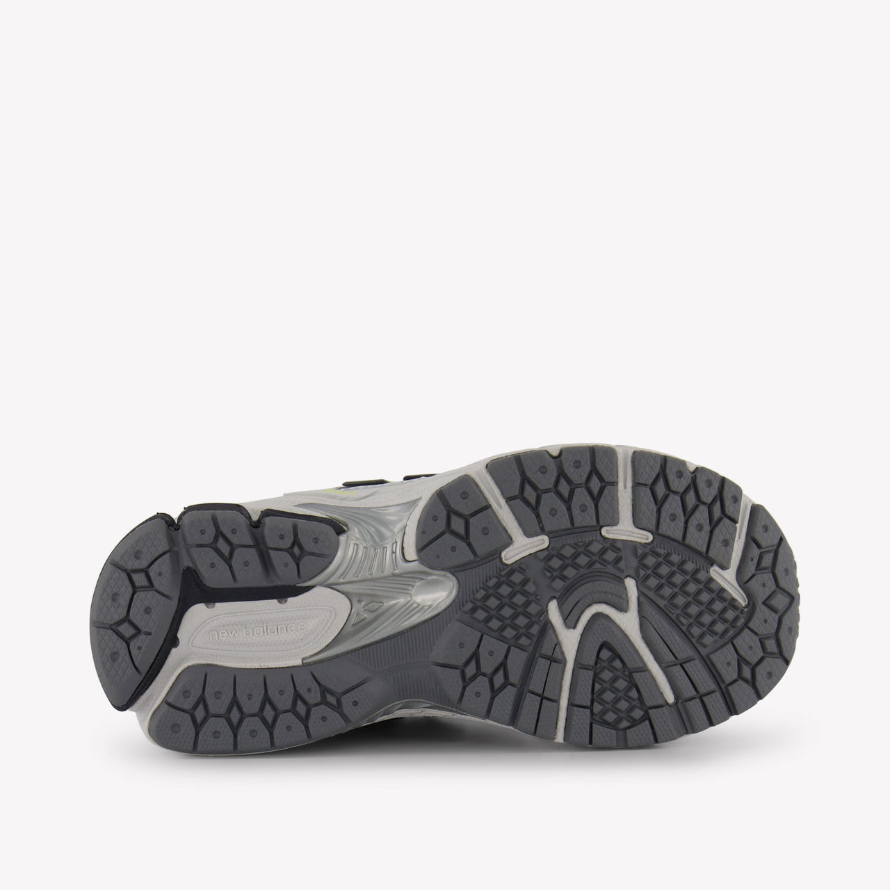 New Balance P1906 Unisex Sneakers in Zilver
