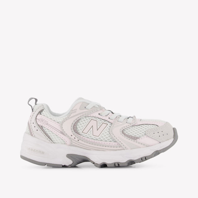 New Balance P530 Unisex Sneakers in Licht Roze