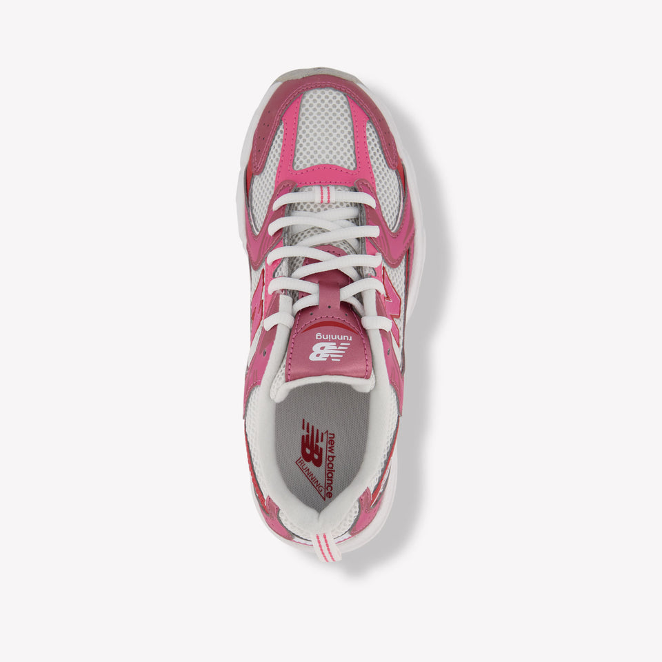 New Balance G530 Unisex Sneakers in Fuchsia