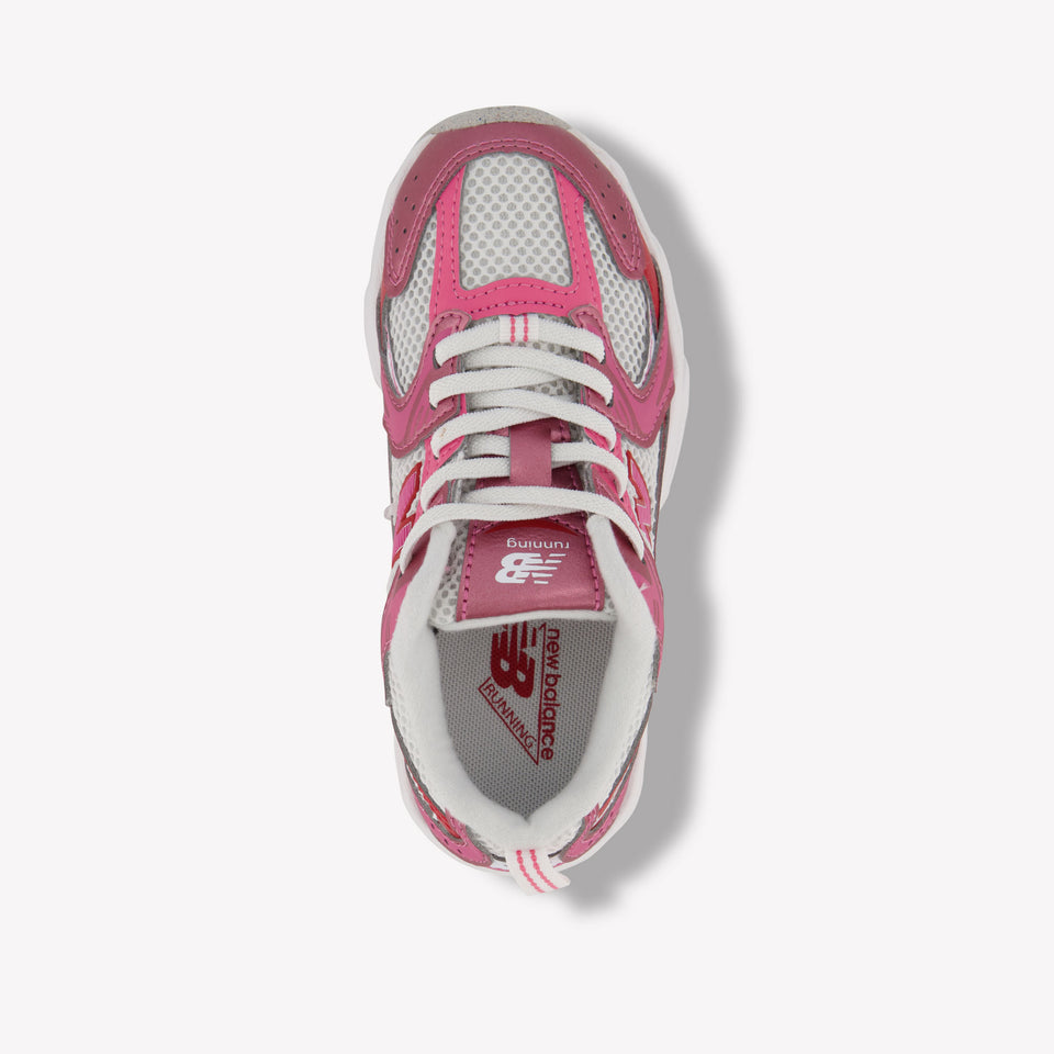 New Balance P530 Unisex Sneakers in Fuchsia