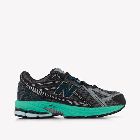 New Balance G1906 Unisex Sneakers in Zwart