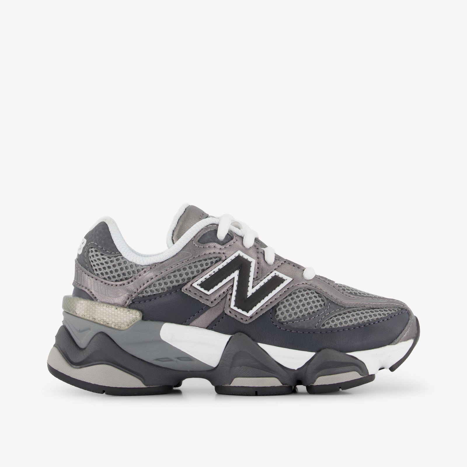 New Balance P9060 Unisex Sneakers in Donker Grijs
