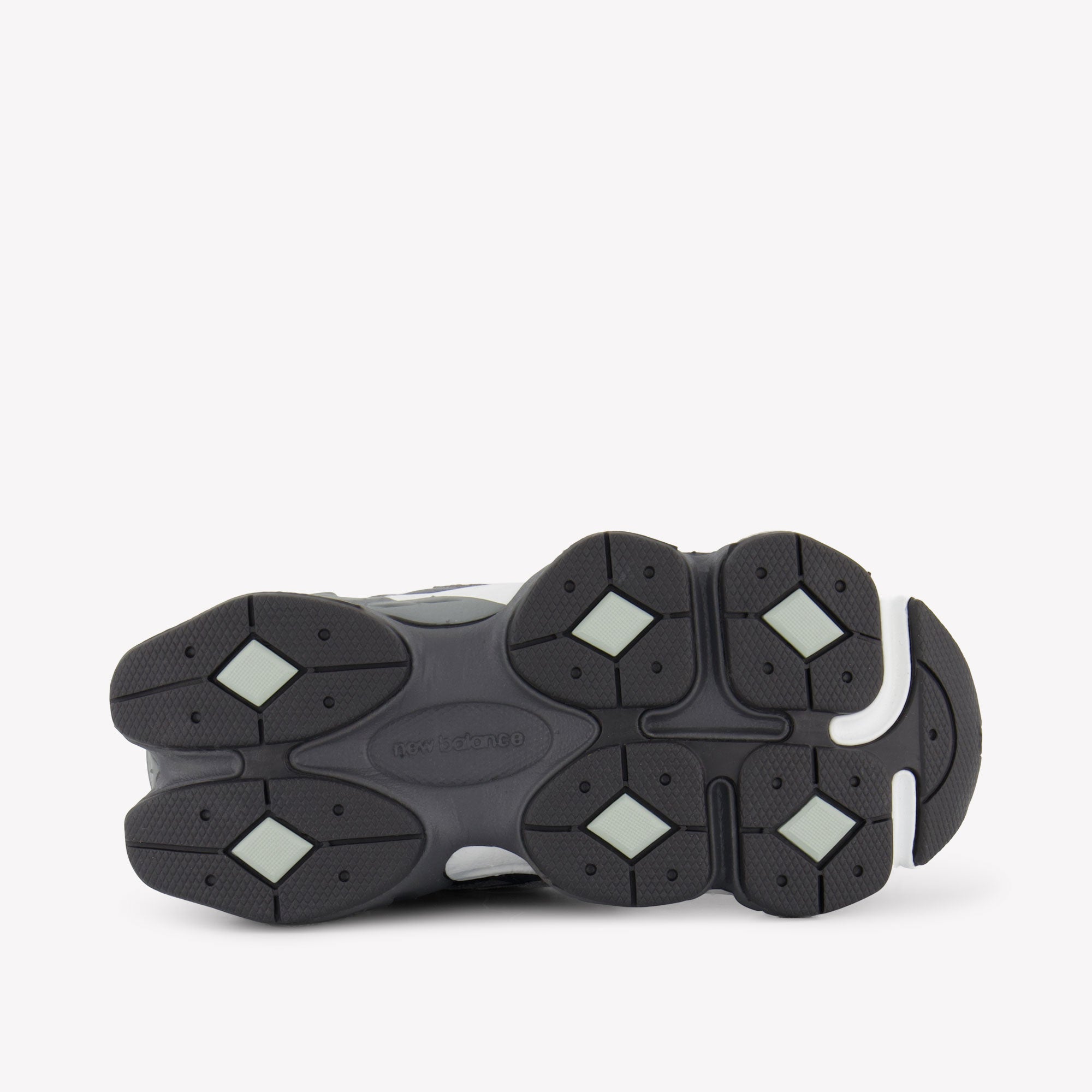 New Balance P9060 Unisex Sneakers in Donker Grijs