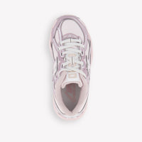 New Balance P740 Unisex Sneakers in Licht Roze
