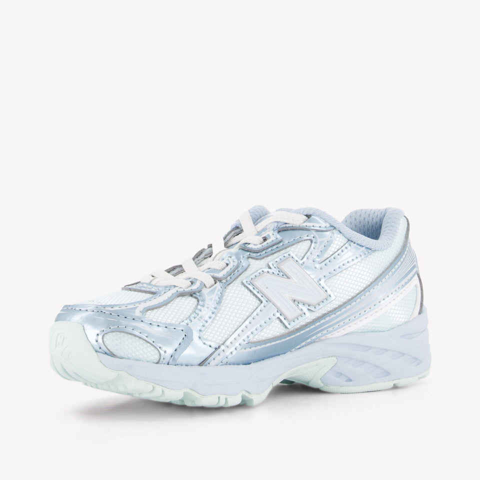 New Balance P740 Balance Unisex Sneakers in Licht Blauw