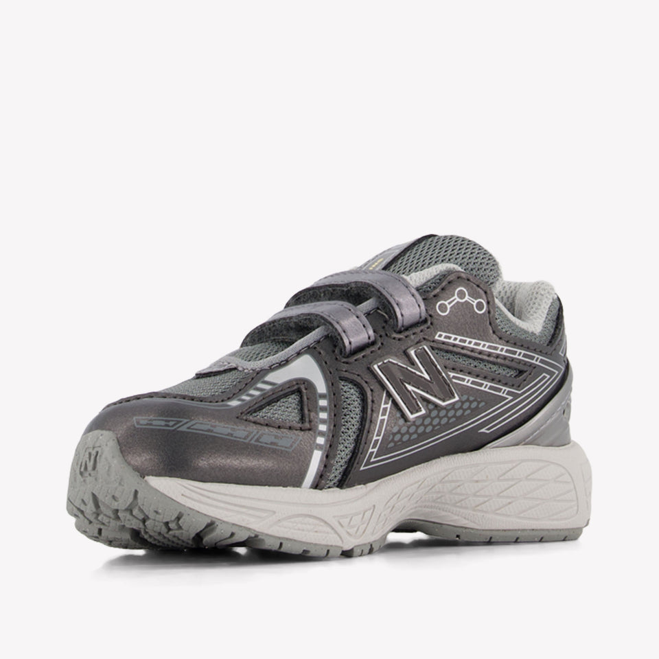 New Balance I1906 Unisex Sneakers in Donker Grijs