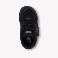 New Balance I2002 Unisex Sneakers in Zwart