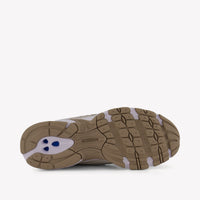 New Balance 740 Unisex Sneakers In Beige