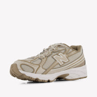 New Balance 740 Unisex Sneakers In Beige