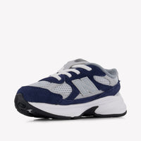 New Balance 2010 Unisex Sneakers In Navy