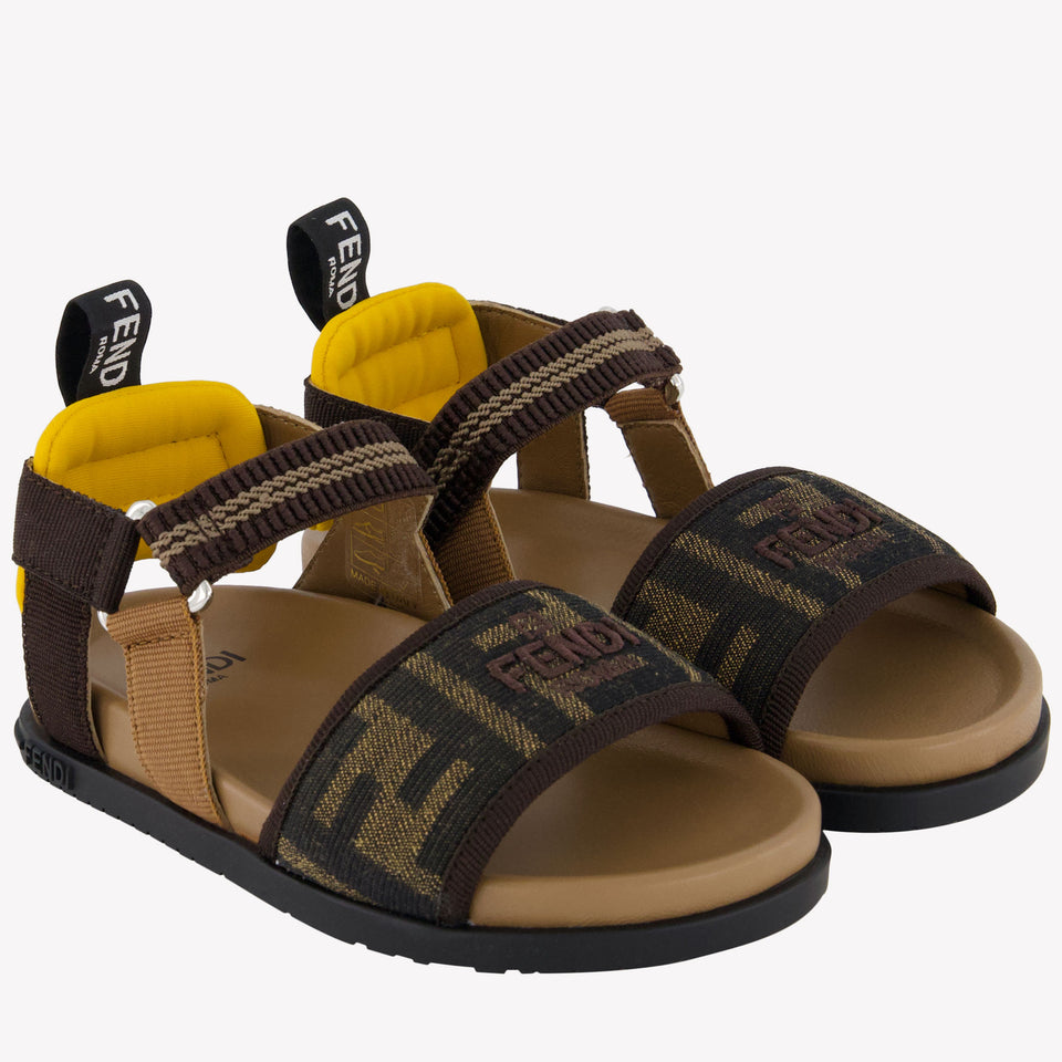 Fendi Unisex Sandalen In Bruin