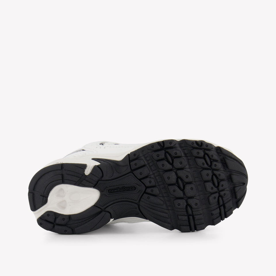 New Balance Unisex Sneakers In Wit