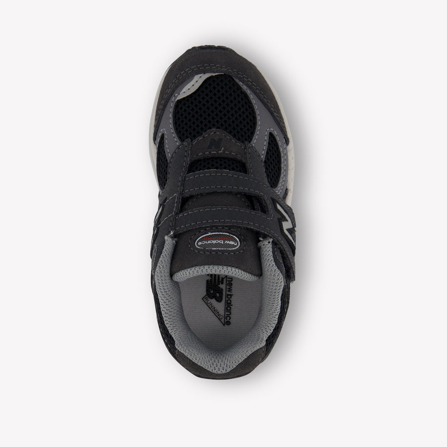 New Balance IV2002 Unisex Sneakers in Donker Grijs
