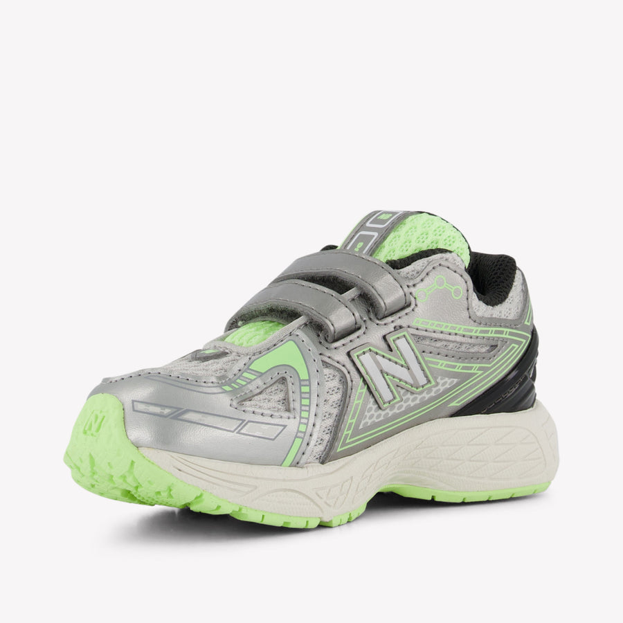 New Balance IV1906 Unisex Sneakers in Fluor Groen