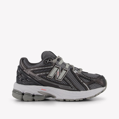 New Balance PC1906 Unisex Sneakers in Donker Grijs