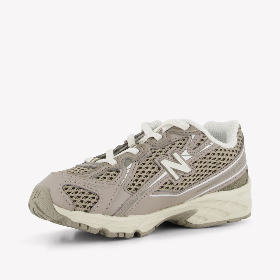 New Balance IZ740 Unisex Sneakers in Taupe