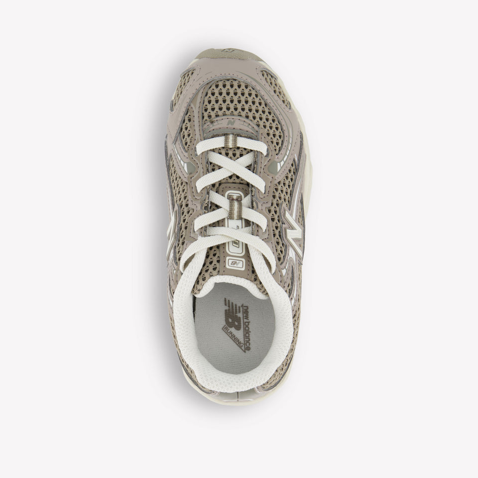 New Balance IZ740 Unisex Sneakers in Taupe