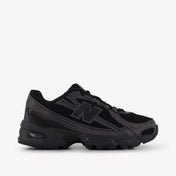 New Balance GR740 Unisex Sneakers in Zwart