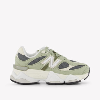 New Balance PC9060 Unisex Sneakers in Licht Groen