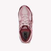 New Balance GC9060 Unisex Sneakers in Bordeaux