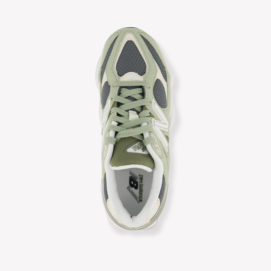 New Balance GC9060 Unisex Sneakers in Licht Groen
