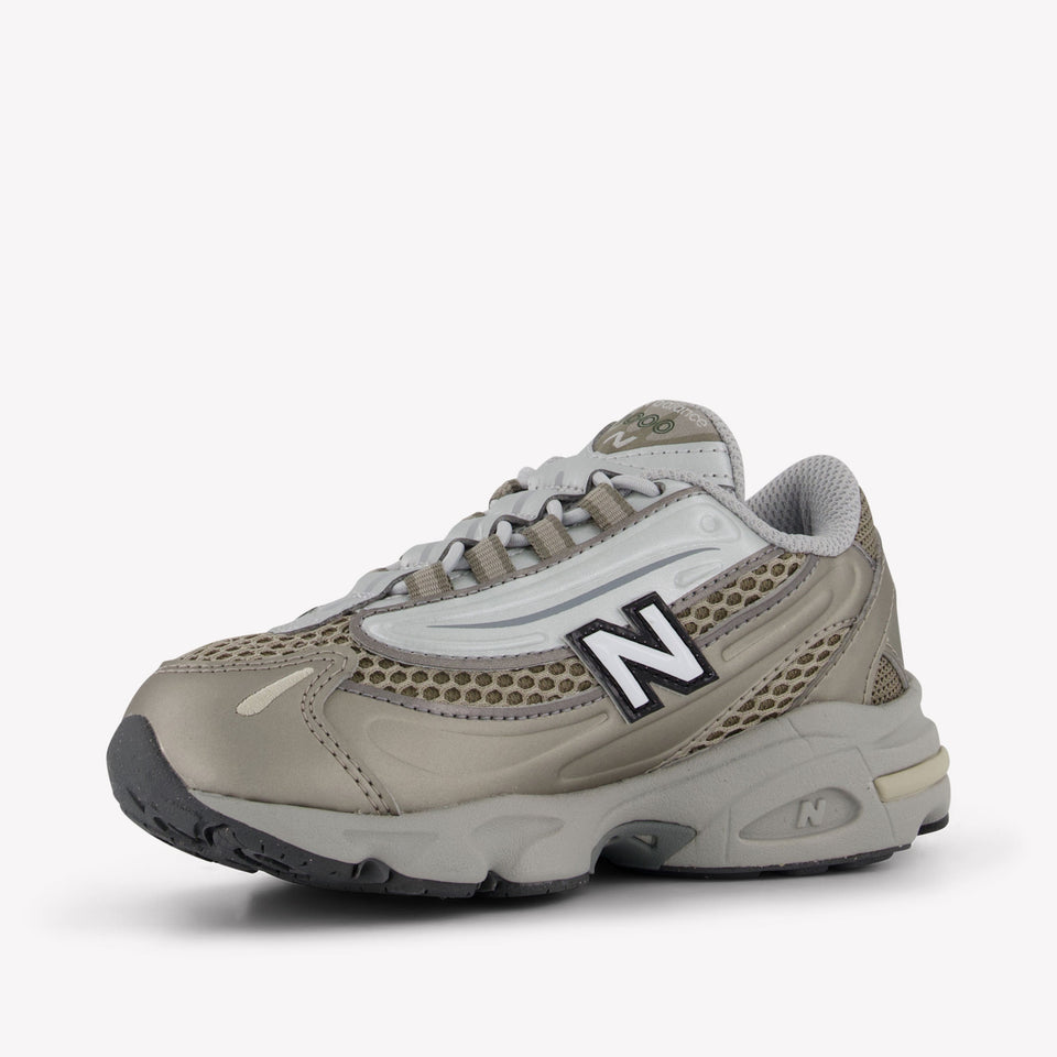 New Balance PV1000 Unisex Sneakers in Brons