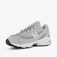 New Balance GC1000 Balance Unisex Sneakers in Licht Grijs