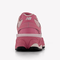 New Balance Unisex Sneakers In Roze