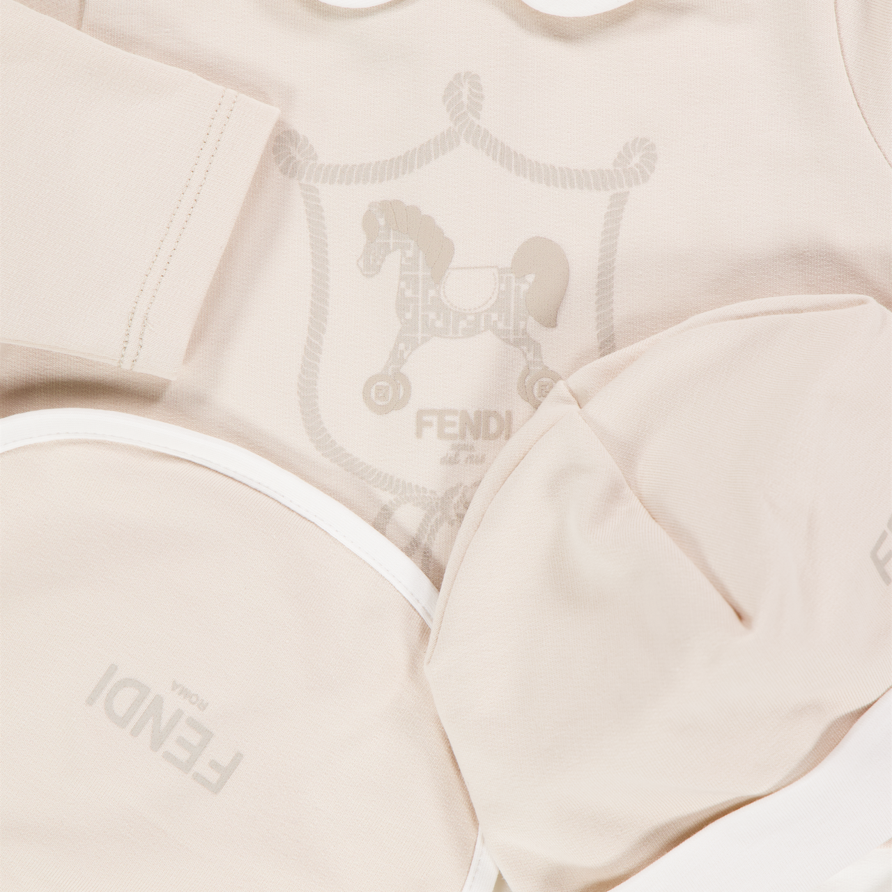 Fendi Baby Unisex Boxpakje In Licht Beige