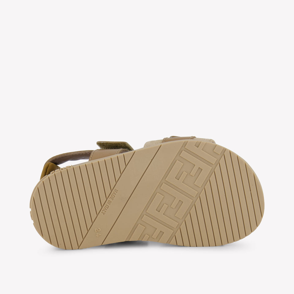 Fendi Unisex Sandalen In Beige