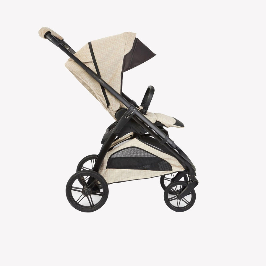 Fendi Kinderwagen In Beige